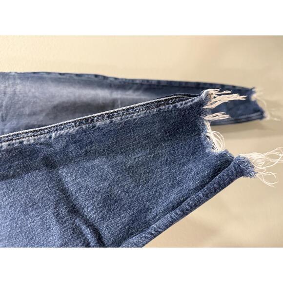 American Eagle Dark Wash Mom Jean, Women's Size 2 - Picture 5 of 9